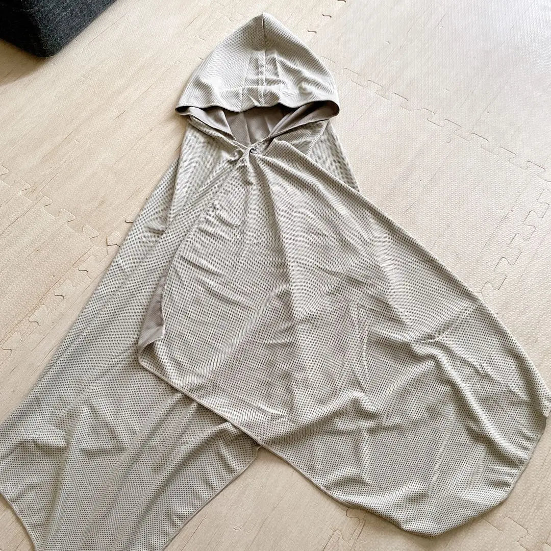 ⭐️Anonymous delivery⭐️Cooling hooded sports towel Cooling poncho gray