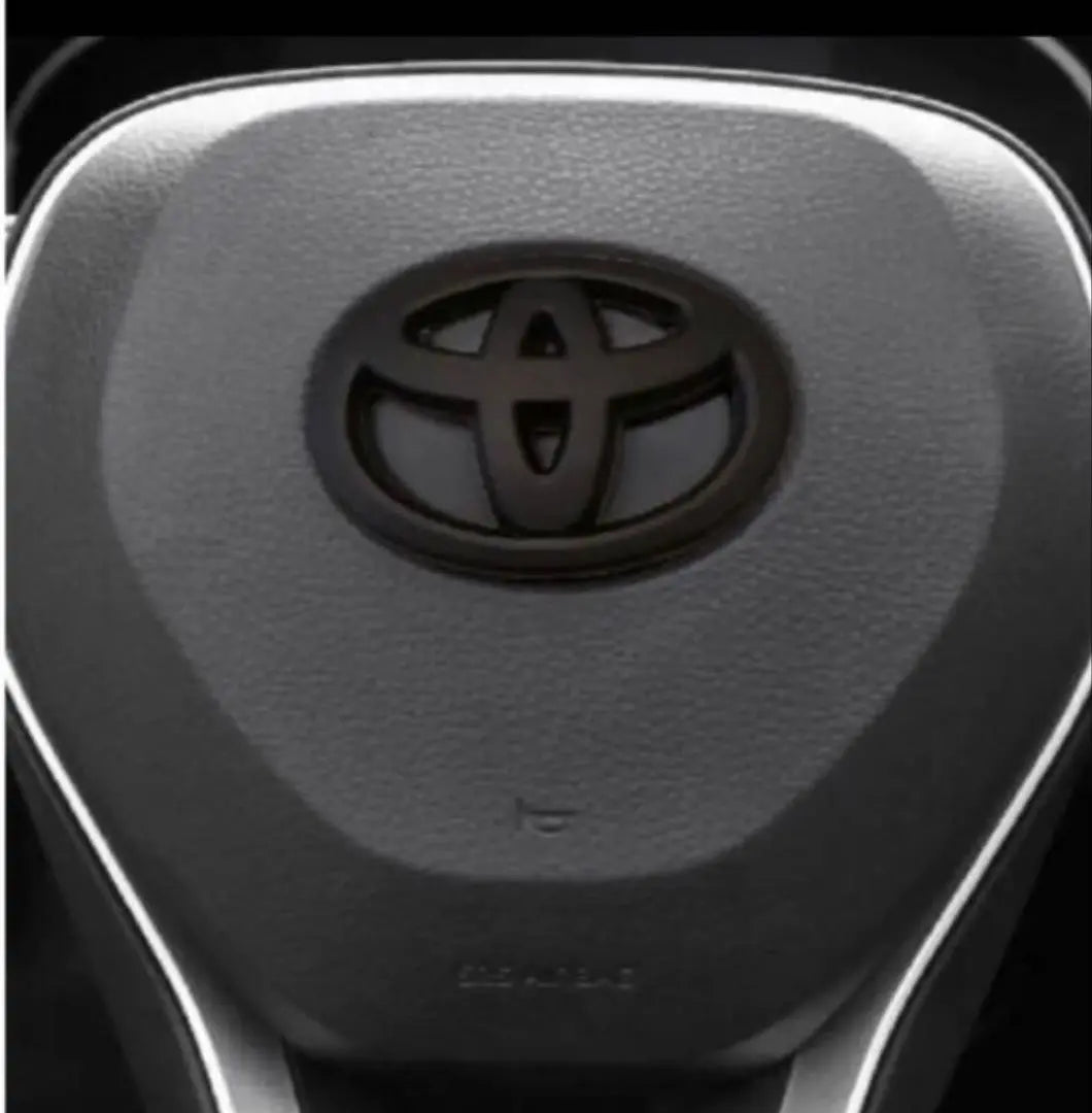 Toyota Steering Emblem Mat Black Emblem Cover Gloss | トヨタ　ステアリングエンブレム　マットブラック　エンブレムカバー　艶なし