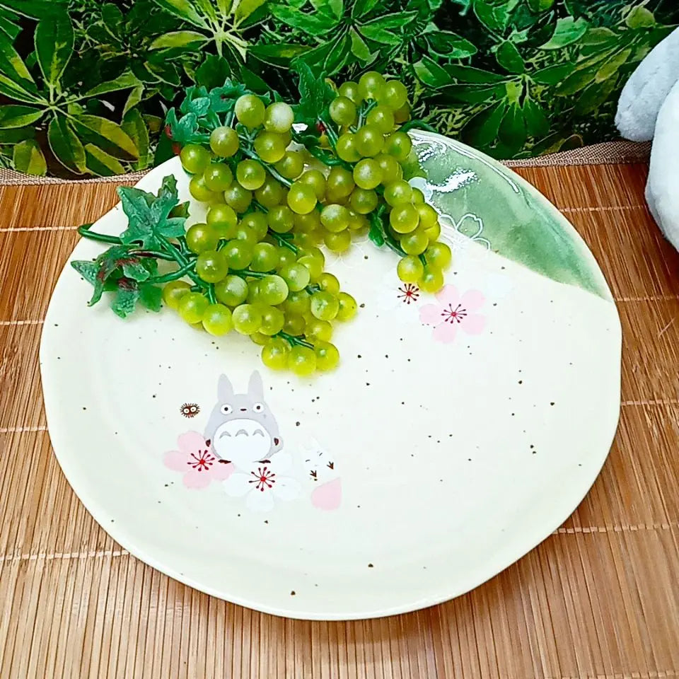 My Neighbor Totoro Deep Plate Antique Tableware Floral Pattern Made in Japan Ghibli Muscat