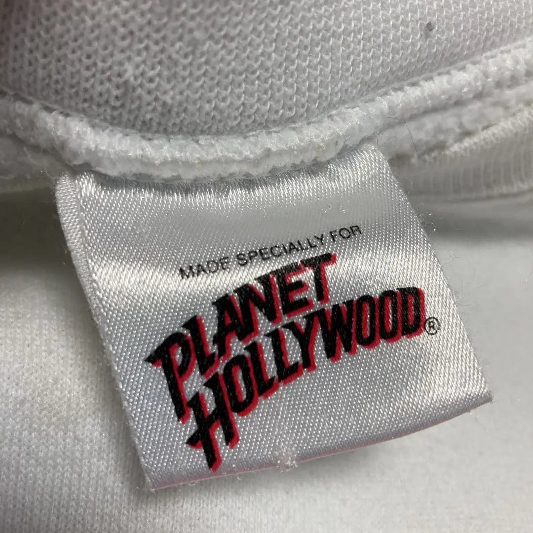 Planet Hollywood parenting California ౯౦s