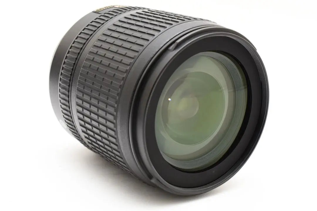 Nikon AF-S DX 18-105 mm f3,5-5,6G B539 de nueva generación