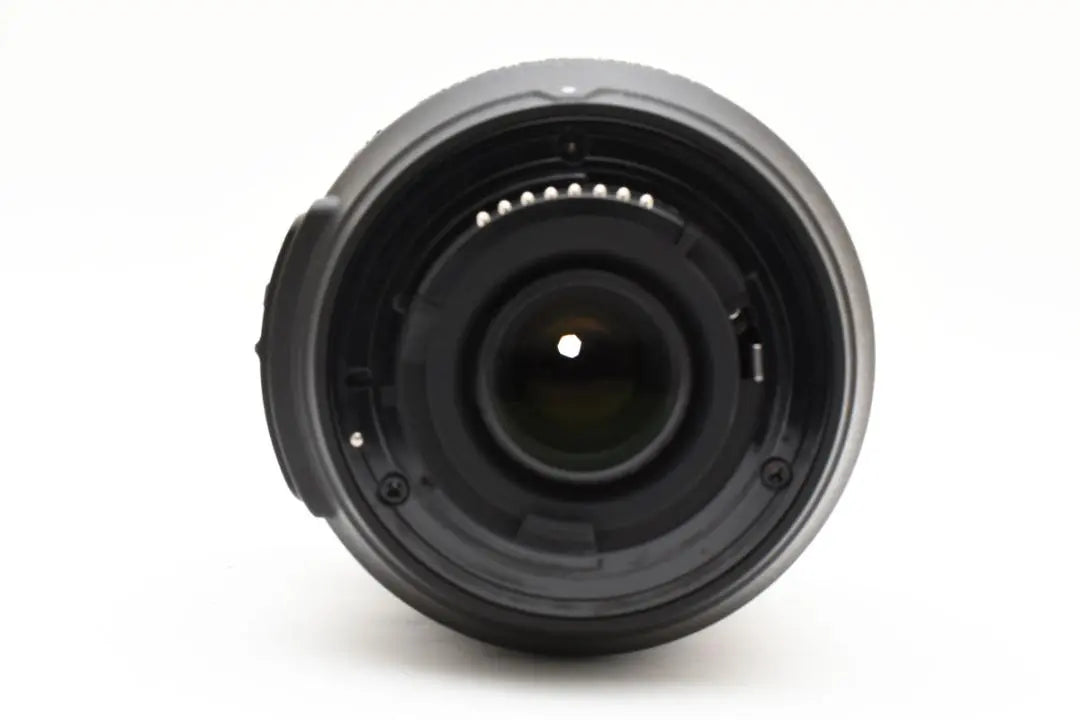 Nikon AF-S DX 18-105 mm f3,5-5,6G B539 de nueva generación