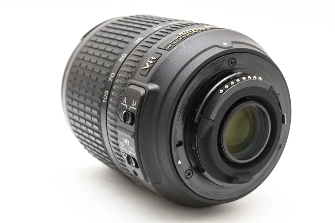 Nikon AF-S DX 18-105 mm f3,5-5,6G B539 de nueva generación