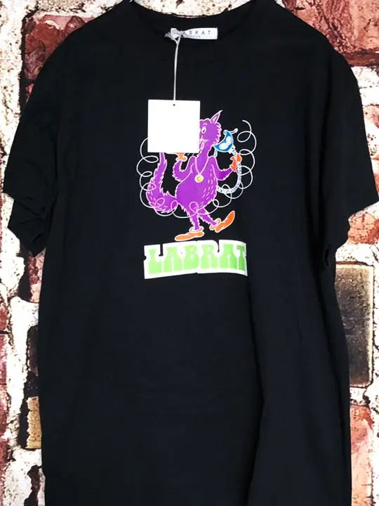 Nueva camiseta LABRAT estampado negro talla M