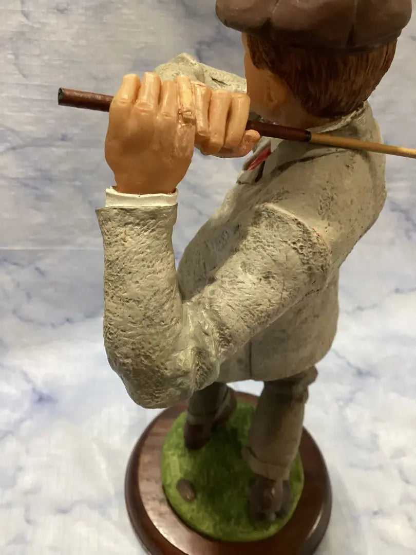 Figura de golf hecha en Inglaterra pintada a mano por JHTaylor