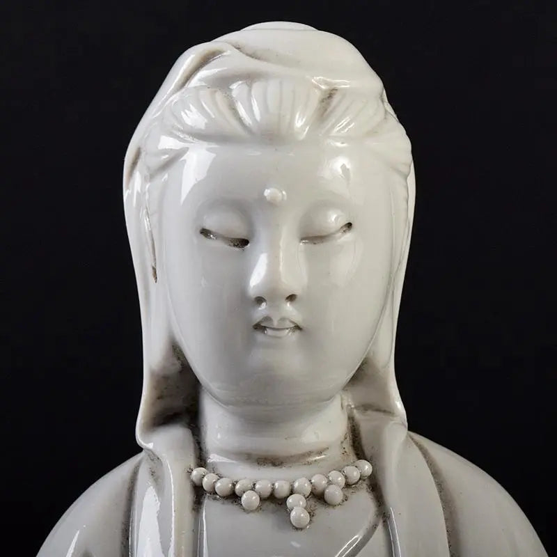 China Dehua Kiln White Porcelain Guanyin Statue Buddha Statue V R8485