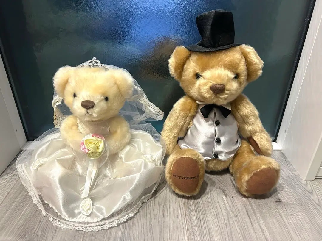 [Not for sale] Huis Ten Bosch Wedding Doll Bear