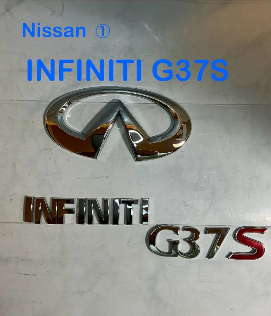 ☆Genuine☆INFINITI G37S Rear Emblem ①