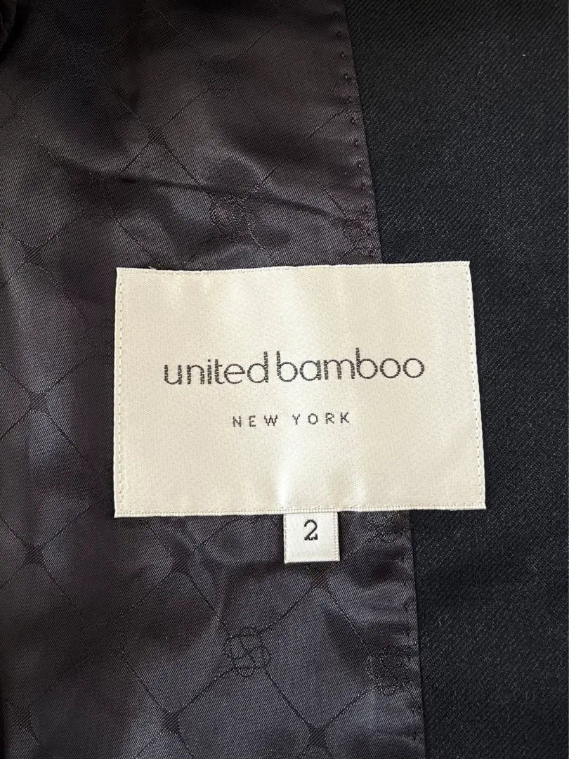 Chaqueta negra de bambú entallada United