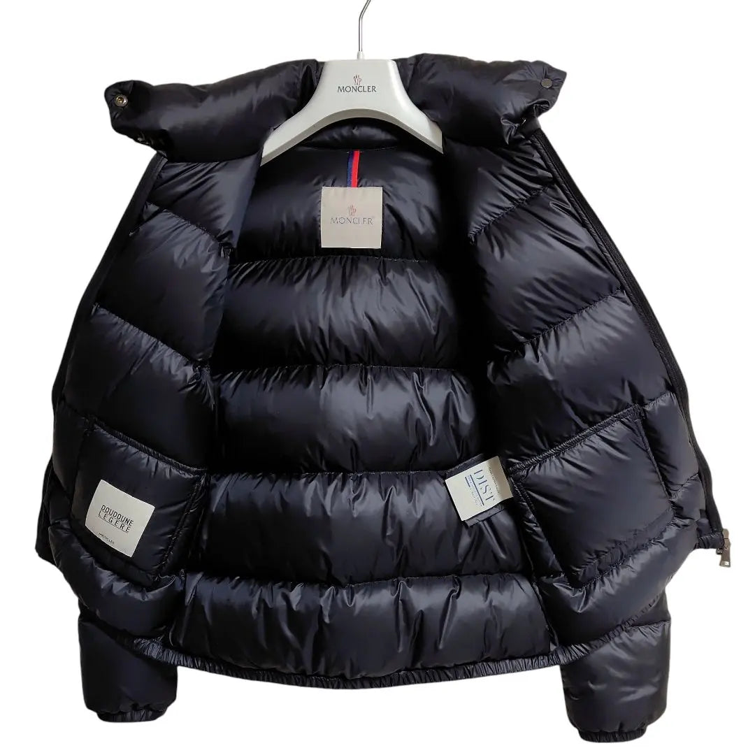 Chaqueta de plumas MONCLER Lannic para mujer, color negro 1