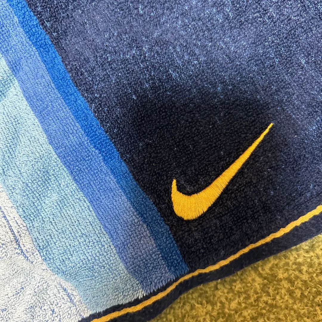 NIKE Face Towel