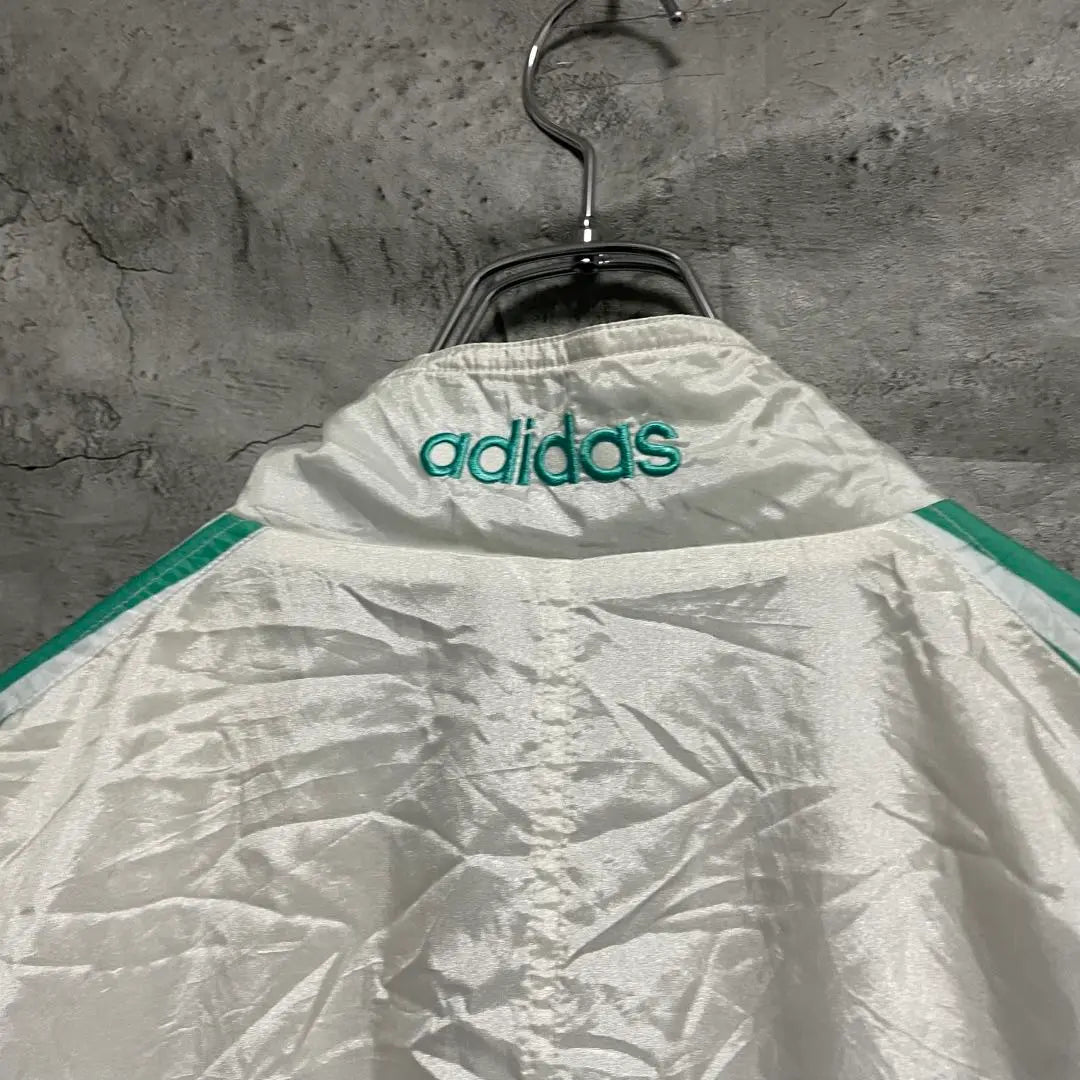 adidas adidas universal flag tag nylon jacket logo embroidery vintage clothing L