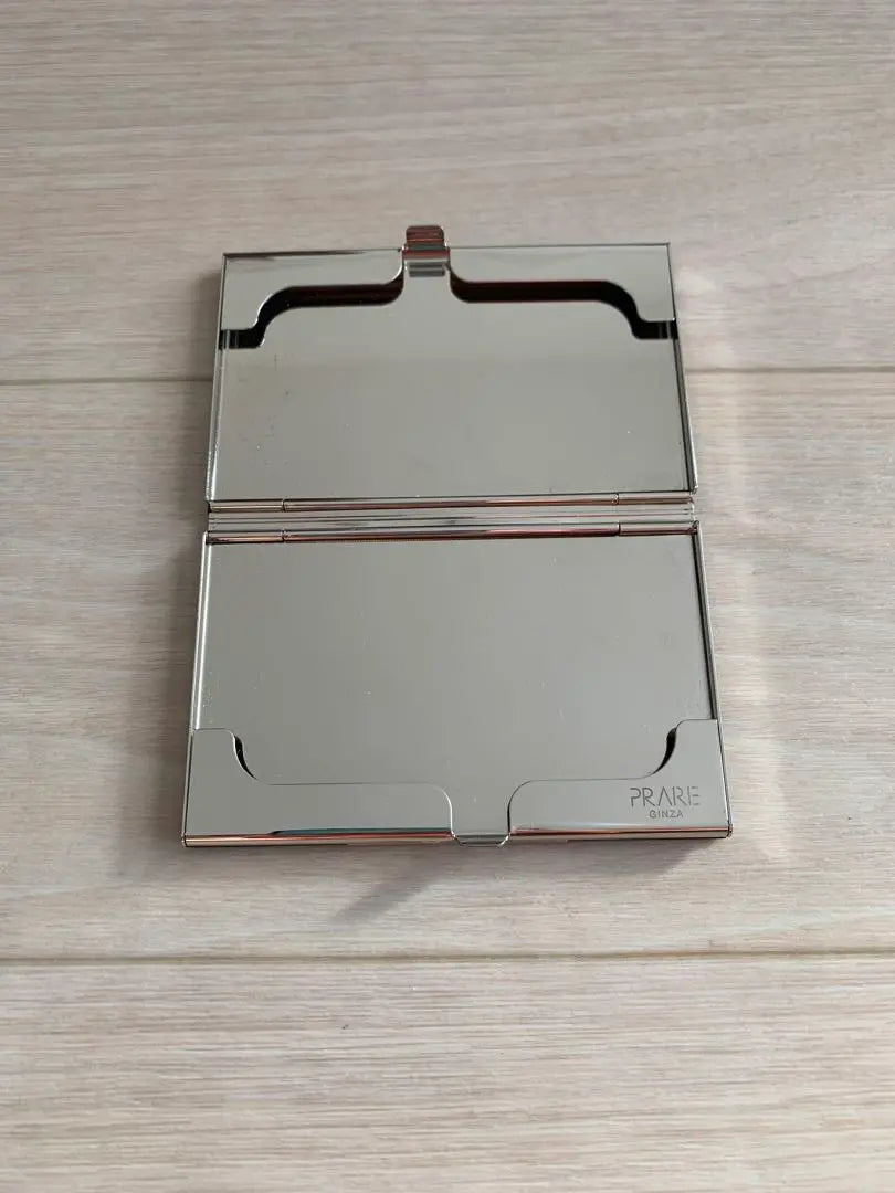 Business card holder [PRARE GINZA]