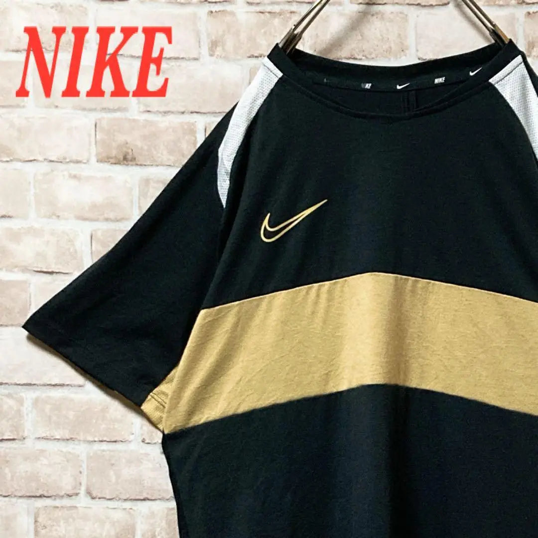 ☆ Logotipo Swoosh ☆ NIKE ☆ Nike ☆ 2 colores ☆ Un punto en el pecho ☆ Negro