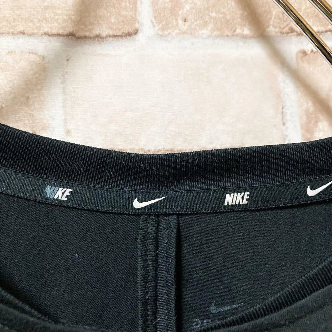 ☆ Logotipo Swoosh ☆ NIKE ☆ Nike ☆ 2 colores ☆ Un punto en el pecho ☆ Negro