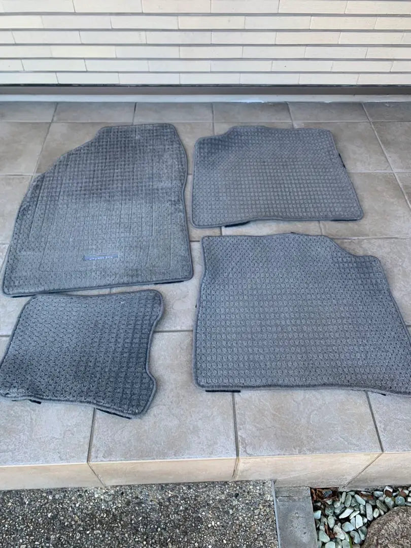 ◾️ Genuine Toyota Prius 30 floor mat ◾️ Shipping included