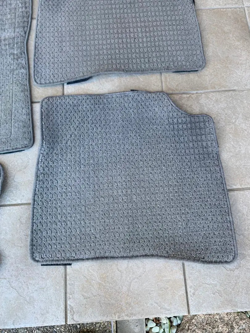 ◾️ Genuine Toyota Prius 30 floor mat ◾️ Shipping included