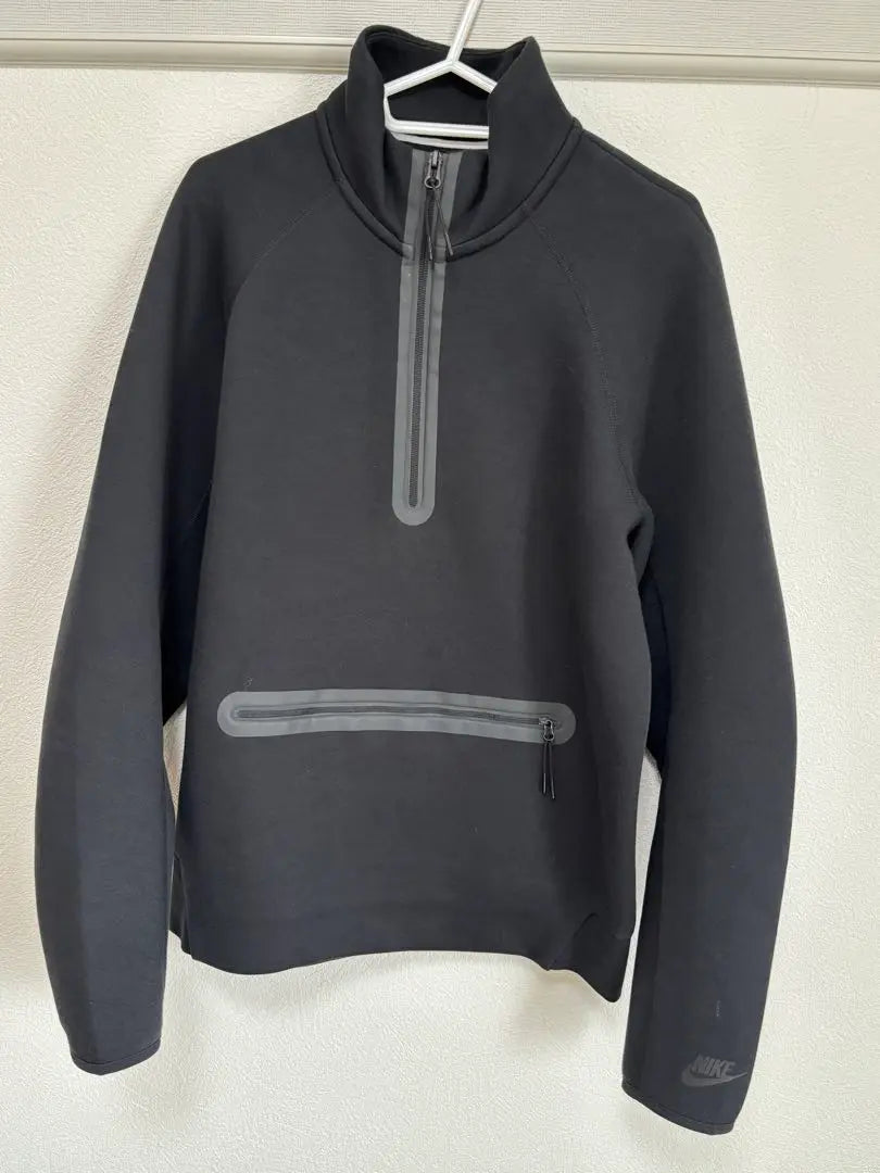 NIKE / Tech Fleece Half Zip Sweatshirt