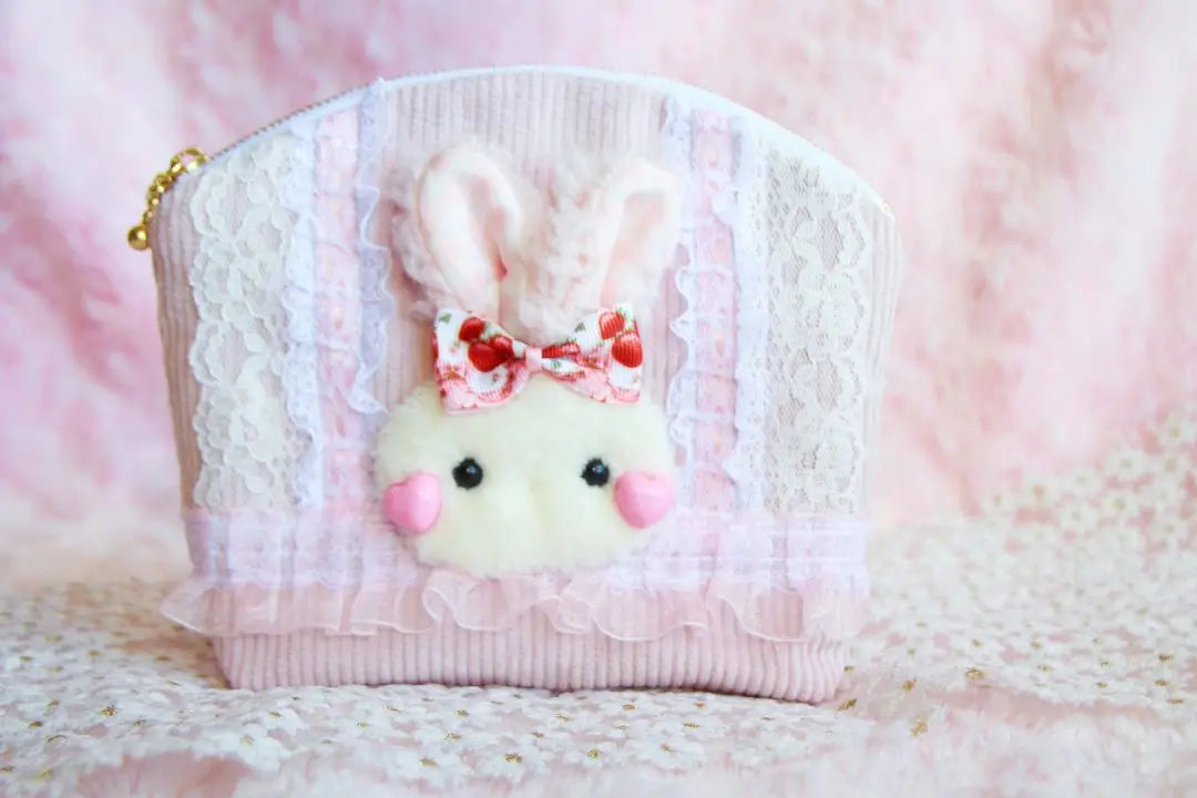 Fluffy rabbit mini pouch