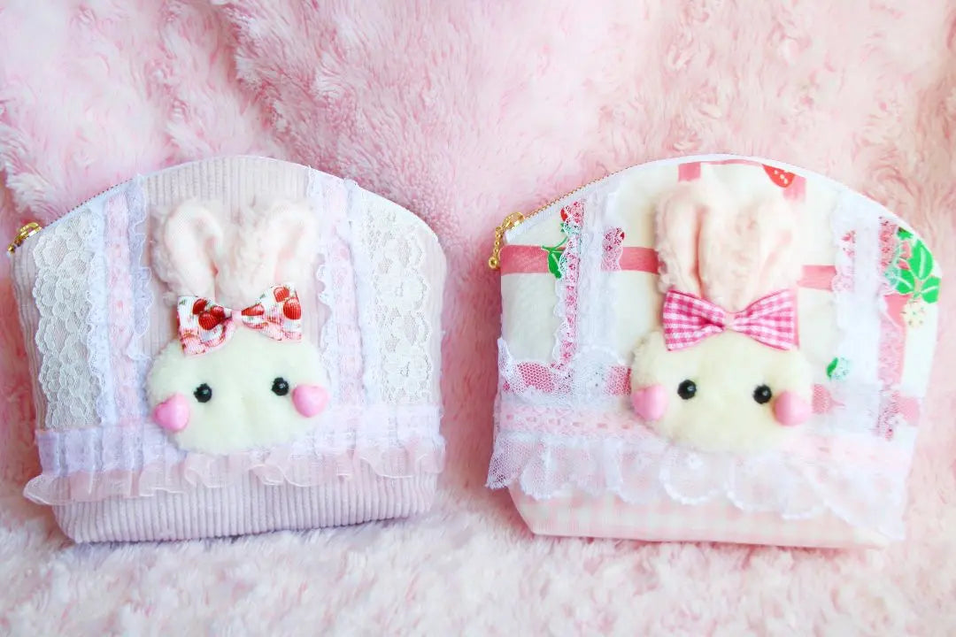 Fluffy rabbit mini pouch