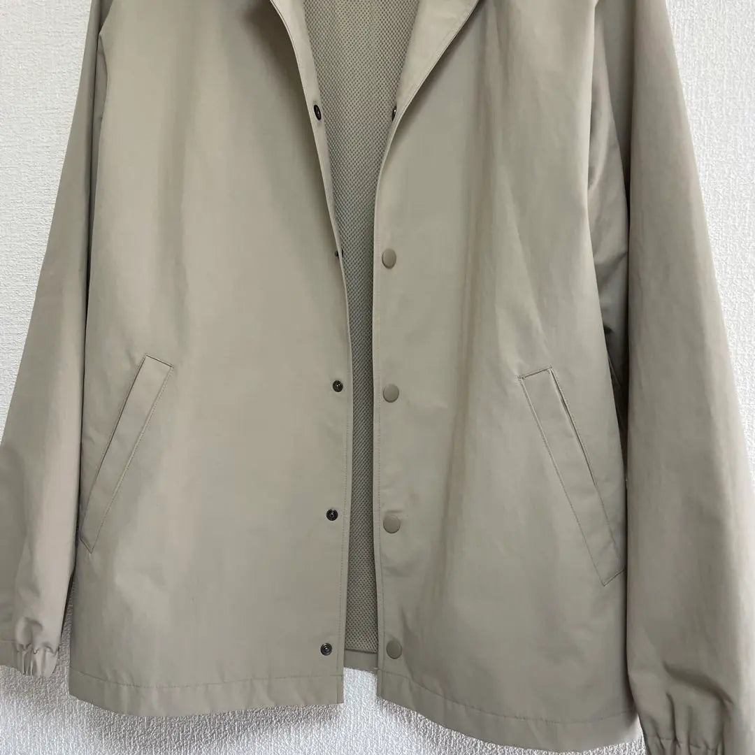 Uniqlo Coach Jacket Windbreaker Water-repellent treatment L Beige