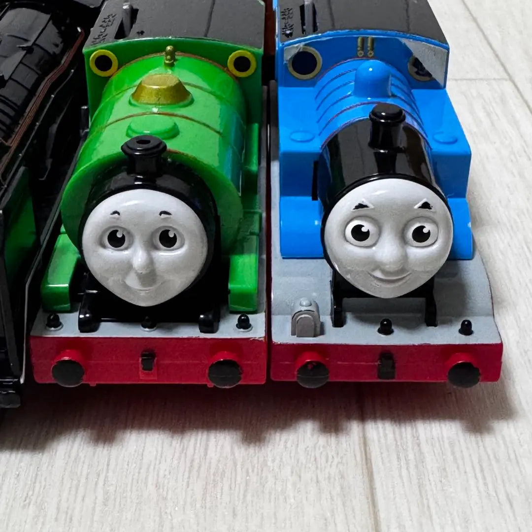 Plarail, chatting Thomas, etc., sold in bulk