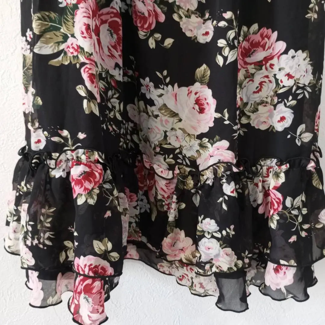 PETTI DELLISE Dress Women's Black Floral Pattern S-00450