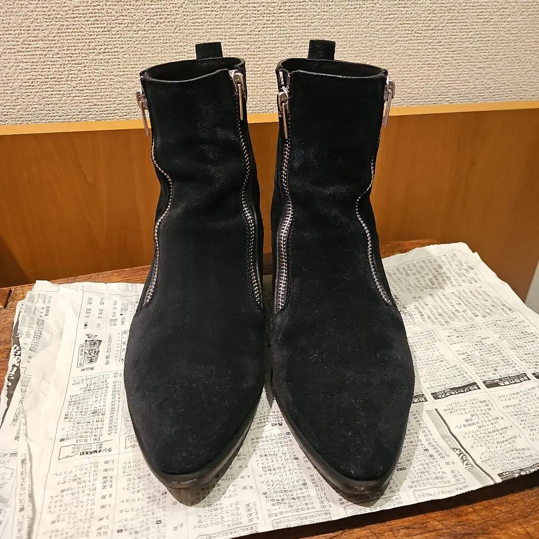 Sin descuento ❕Botas de ante con cremallera CoSTUME NATIONAL | 値引き不可❕CoSTUME NATIONAL スエードジップブーツ