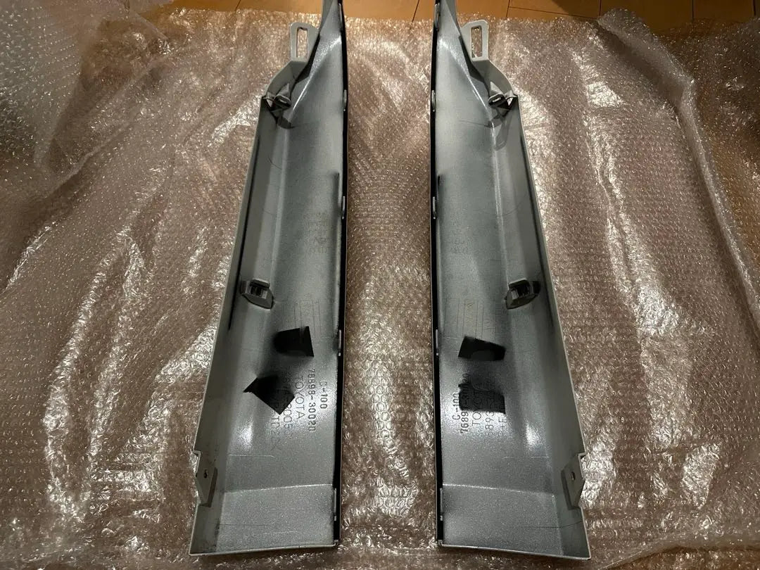 210 Crown Athlete Late Model Genuine Rear Spats OP090