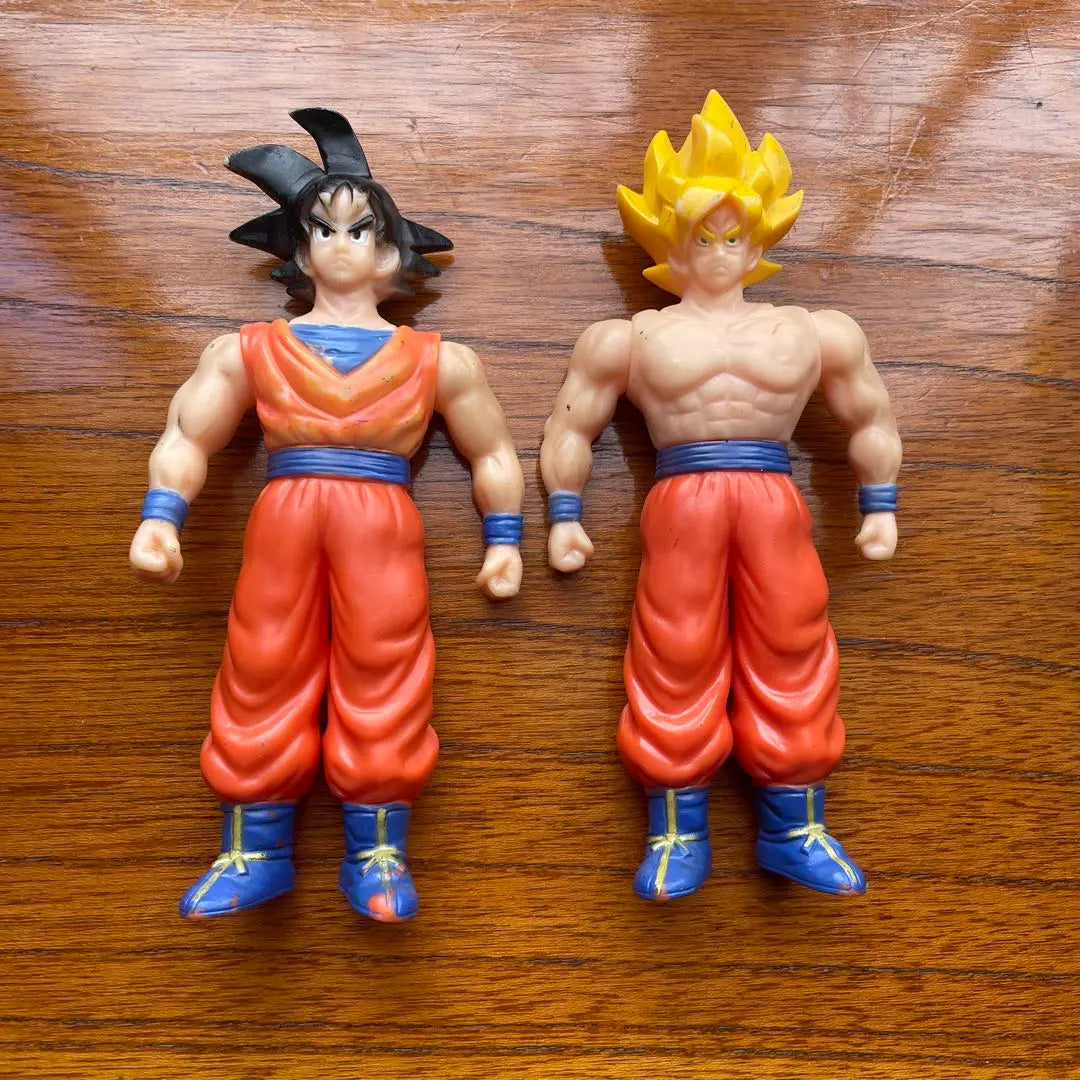 Dragon Ball Z Korean Son Goku Soft Vi Figura 2 Conjunto de cuerpo | ドラゴンボールZ 韓国製 孫悟空 ソフビフィギュア 2体セット