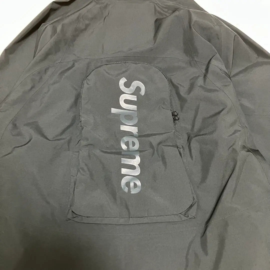 Supreme Gore-Tex Paclite Jacket Black L