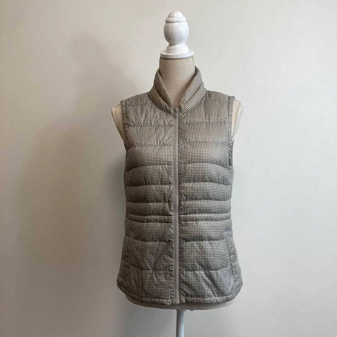 UNIQLO Ultra Light Down Vest Light Beige Check Pattern M