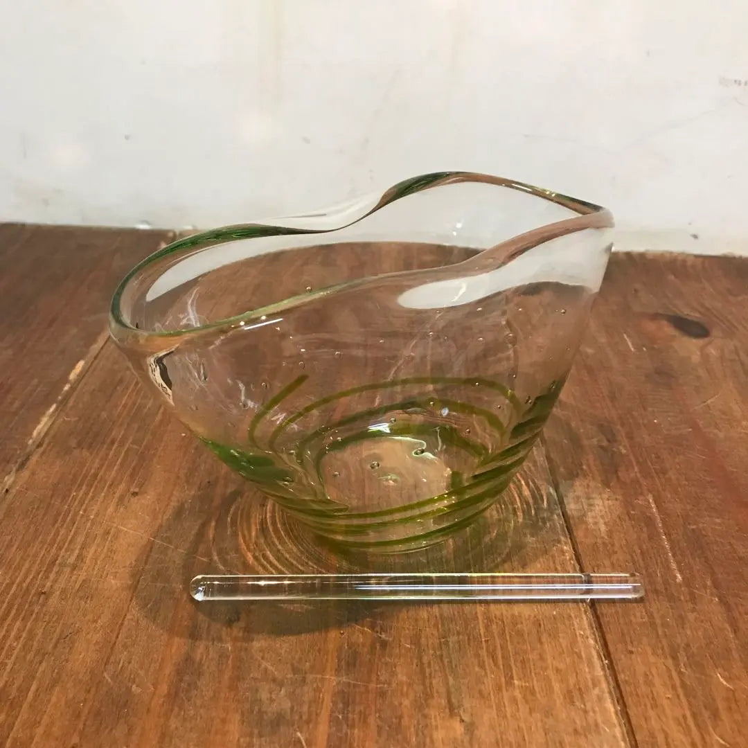 Beautiful condition, Bidolo, glass, handmade, bowl, serving bowl, dressing, interesting shape, with stick