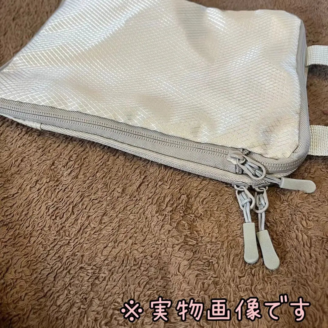 ☆ SALE ☆ Compression travel pouch 60%compressed clothing 4 points beige round washing