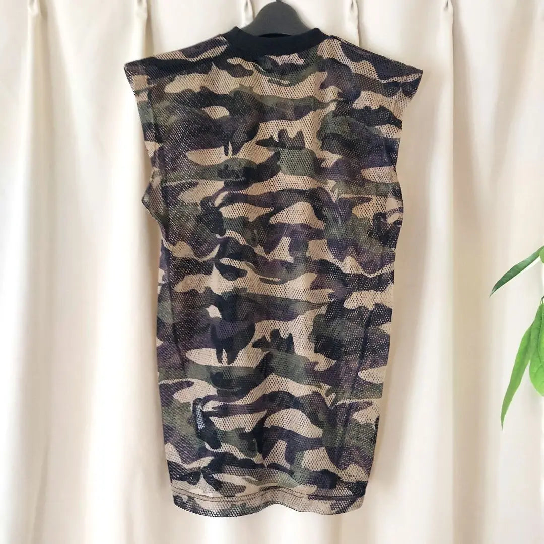 Mesh camouflage sleeveless sheer top, airsoft game, outdoor, fishing, beautiful condition