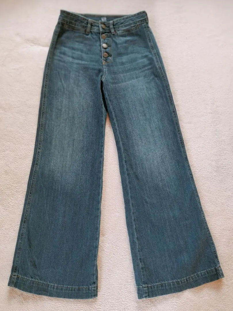 GAP Denim Wide Leg Pants (size 150cm)