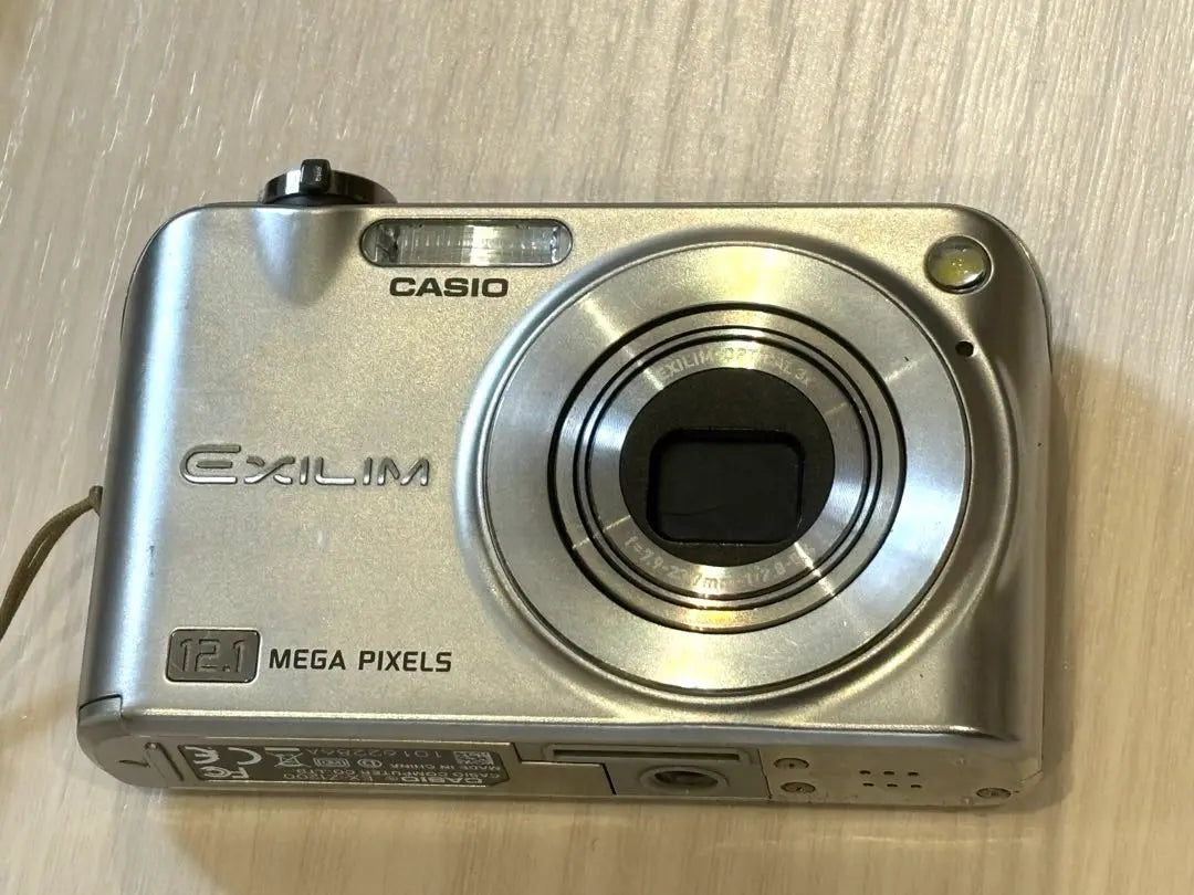 casio EXILIM EX-Z1200 digital camera | casio EXILM EX-Z1200 デジカメ