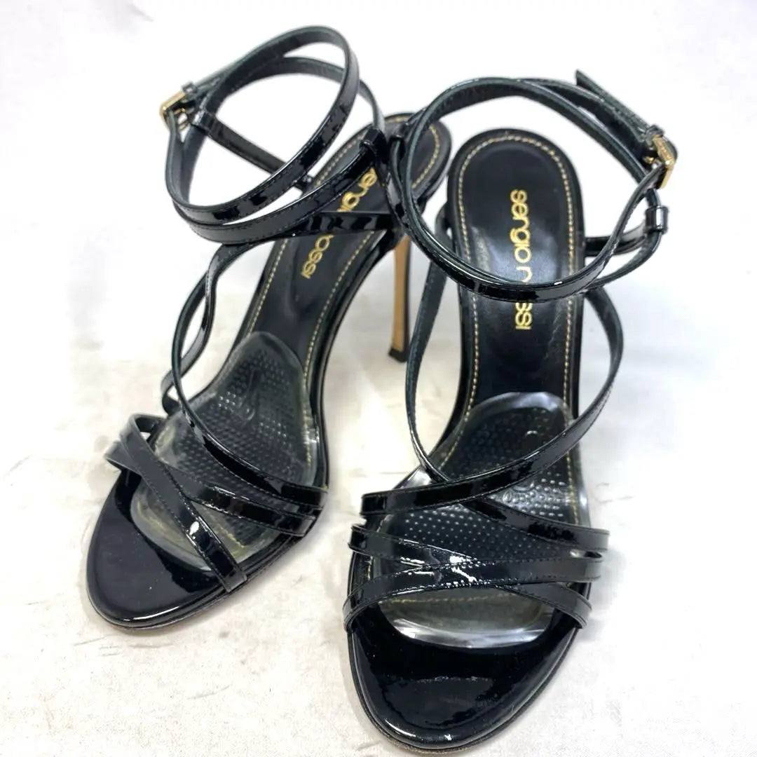 Sergio Loss Size Notation "34" 22cm Enamel Black Sandals