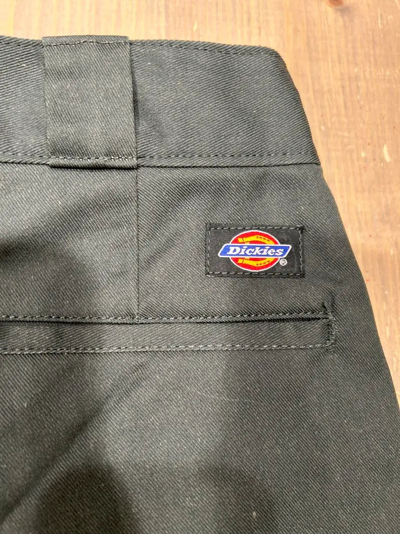 [Free Shipping] Brand new and unused Dickies 874 30x32