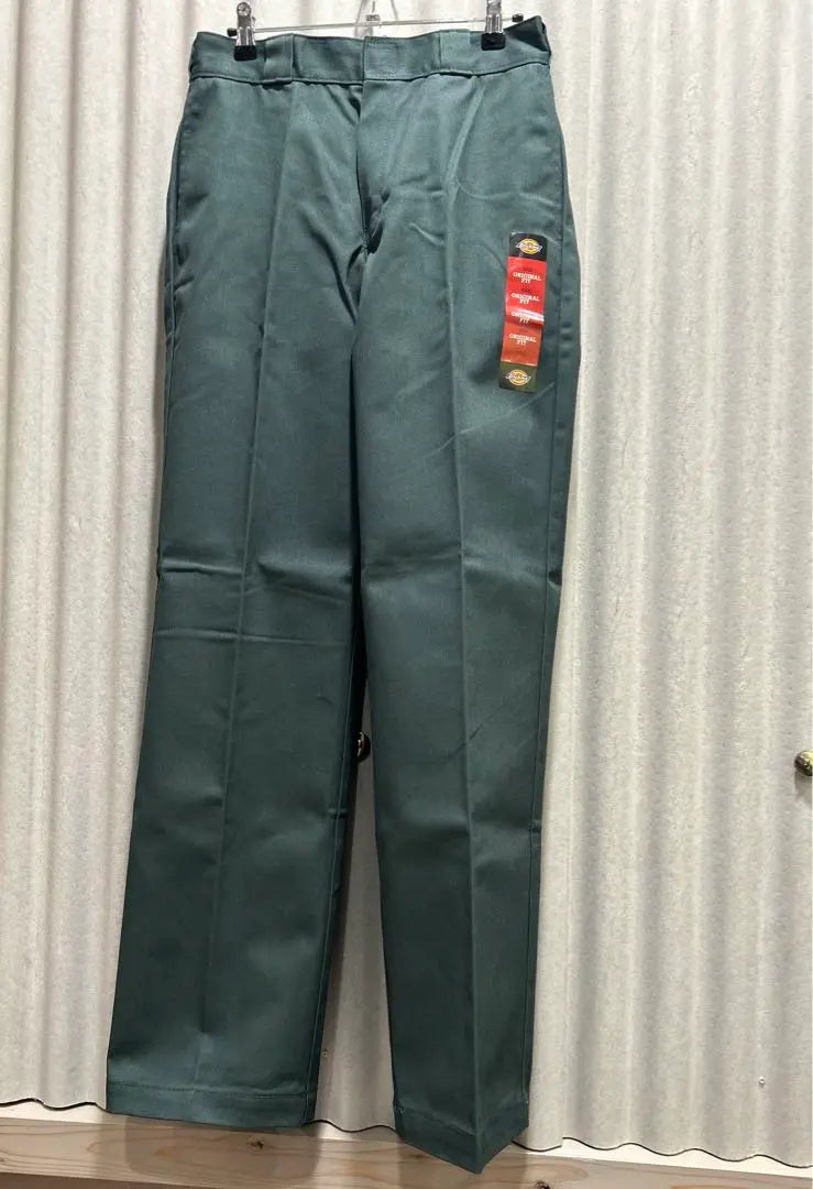 [Free Shipping] Brand new and unused Dickies 874 30x32