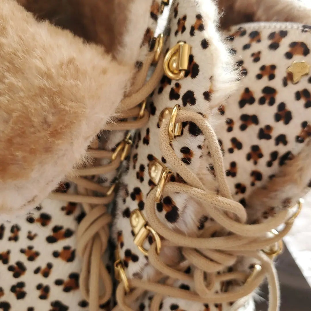 MALUO Cowhide Lace-up Brown Toe Leopard Print Fur with Cold-proof Fur