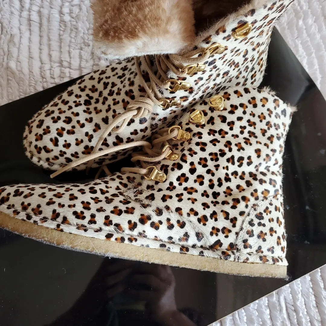 MALUO Cowhide Lace-up Brown Toe Leopard Print Fur with Cold-proof Fur