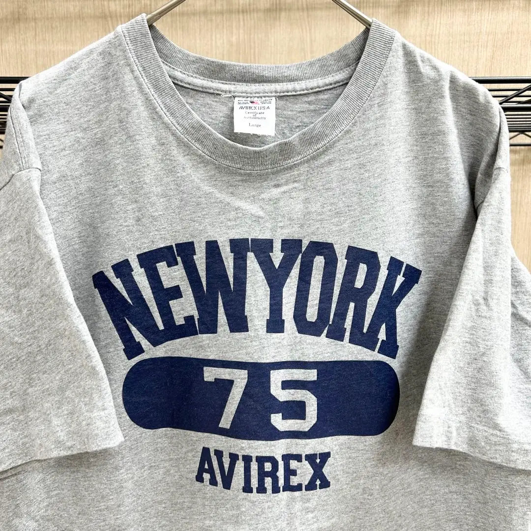 Avirex Camiseta con estampado Avirex gris | アヴィレックス AVIREX プリント Tシャツ グレー