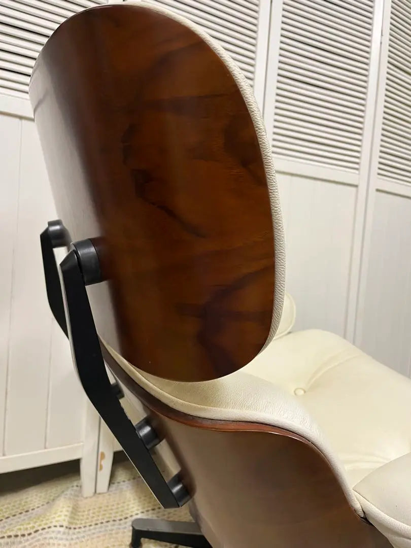 Shipping included! Eames Lounge Chair White with Ottoman Reproduction