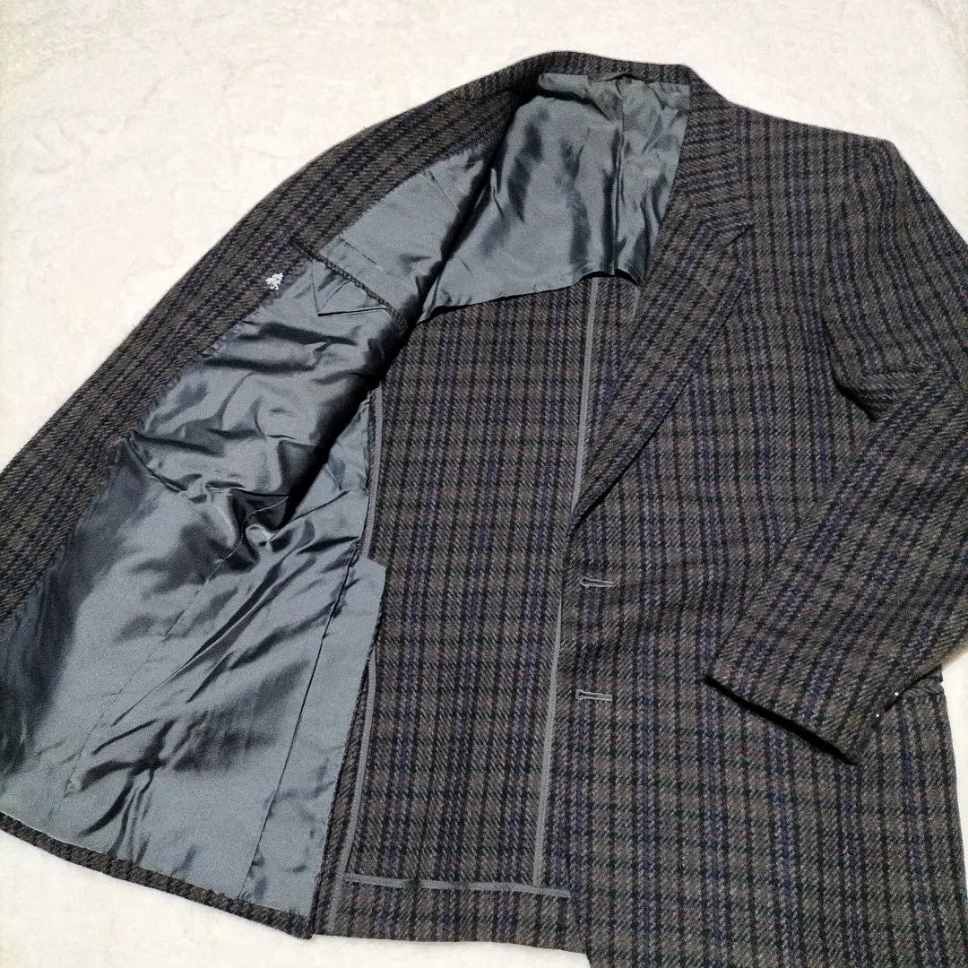 Cashmere blend gray check pattern tailored jacket 1 point price negotiation welcome | カシミヤ混紡 グレー系チェック柄 テーラードジャケット　１点物 価格交渉歓迎