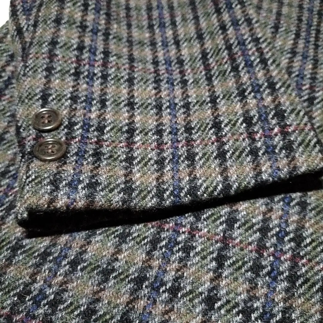 Cashmere blend gray check pattern tailored jacket 1 point price negotiation welcome | カシミヤ混紡 グレー系チェック柄 テーラードジャケット　１点物 価格交渉歓迎