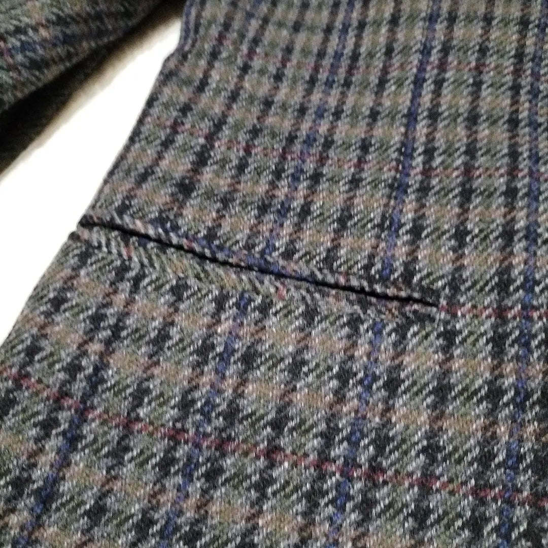 Cashmere blend gray check pattern tailored jacket 1 point price negotiation welcome | カシミヤ混紡 グレー系チェック柄 テーラードジャケット　１点物 価格交渉歓迎