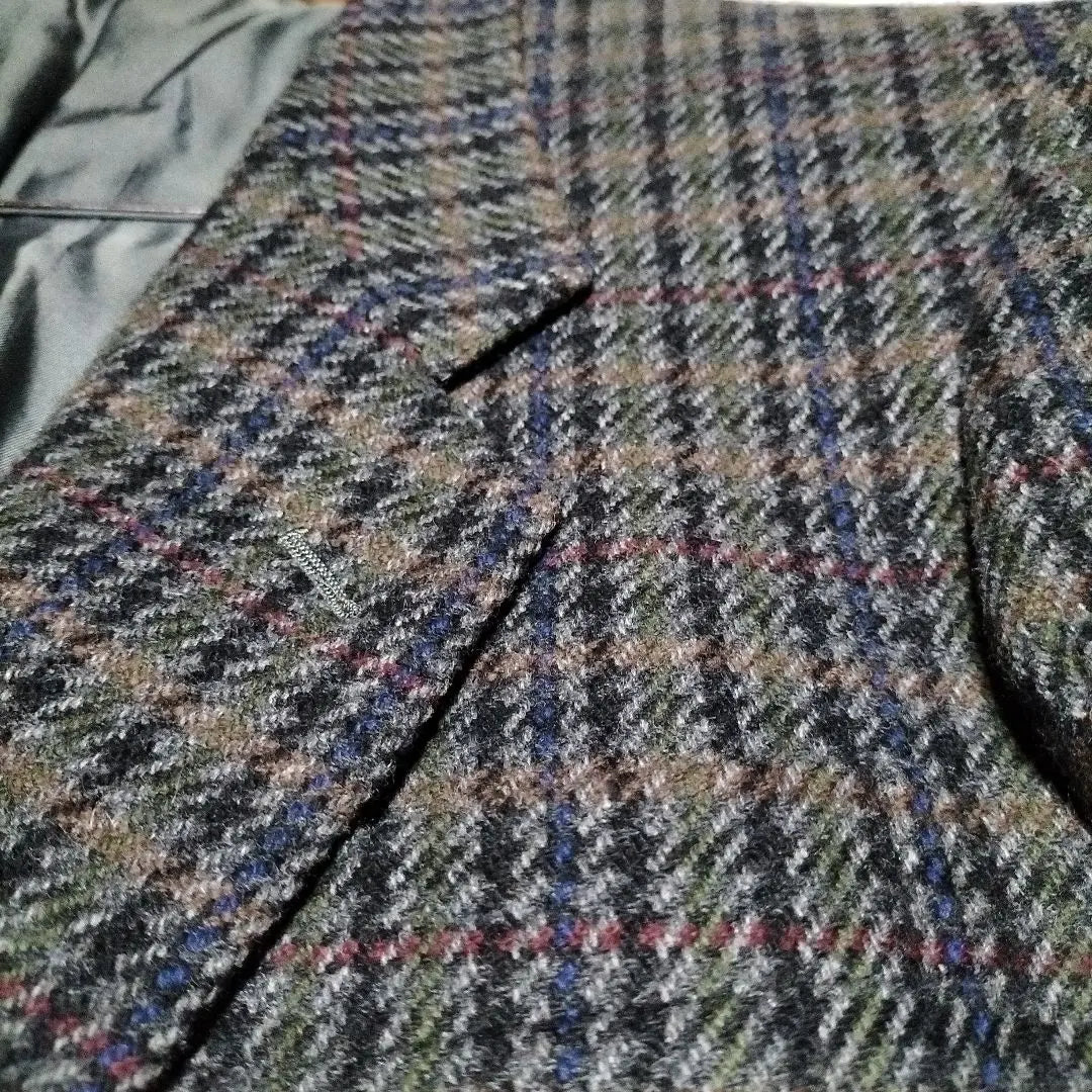 Cashmere blend gray check pattern tailored jacket 1 point price negotiation welcome | カシミヤ混紡 グレー系チェック柄 テーラードジャケット　１点物 価格交渉歓迎