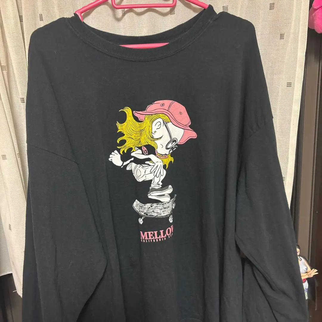 MELLOW Skateboard Character Long Sleeve Cut and Sew