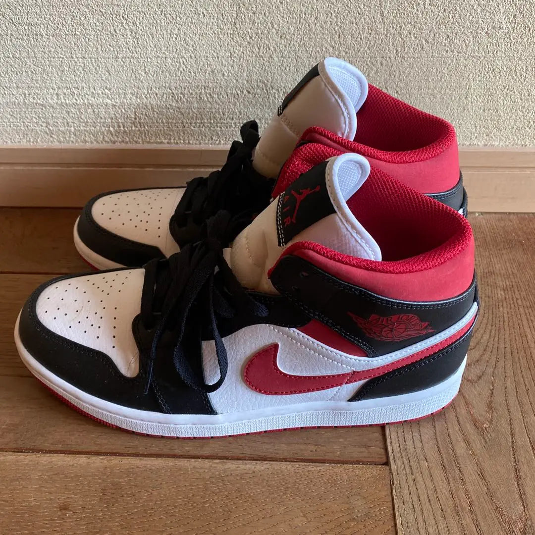 Air Jordan High-Cut Sneakers White/Black/Red